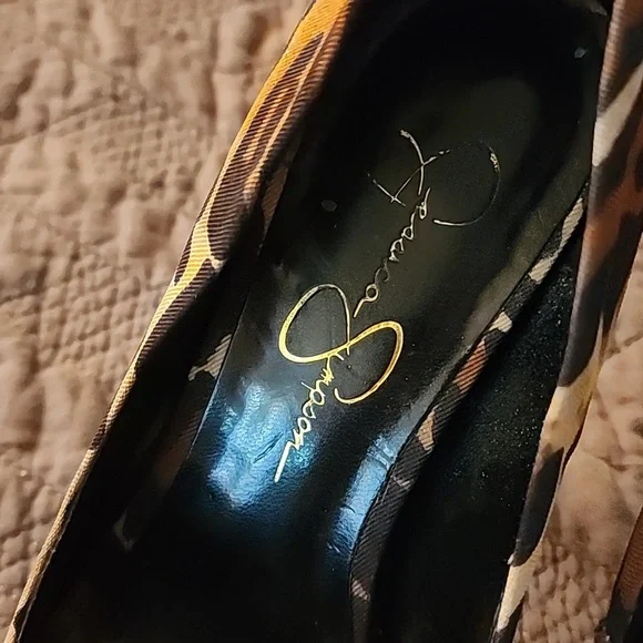 Jessica Simpson peeptoe Leopard platform heels - Picture 8 of 13